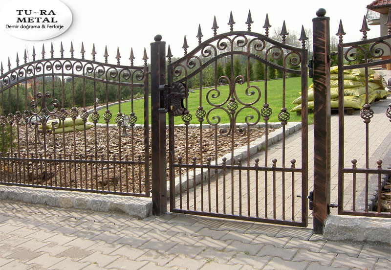 BAHÇE KAPILARI B-3027