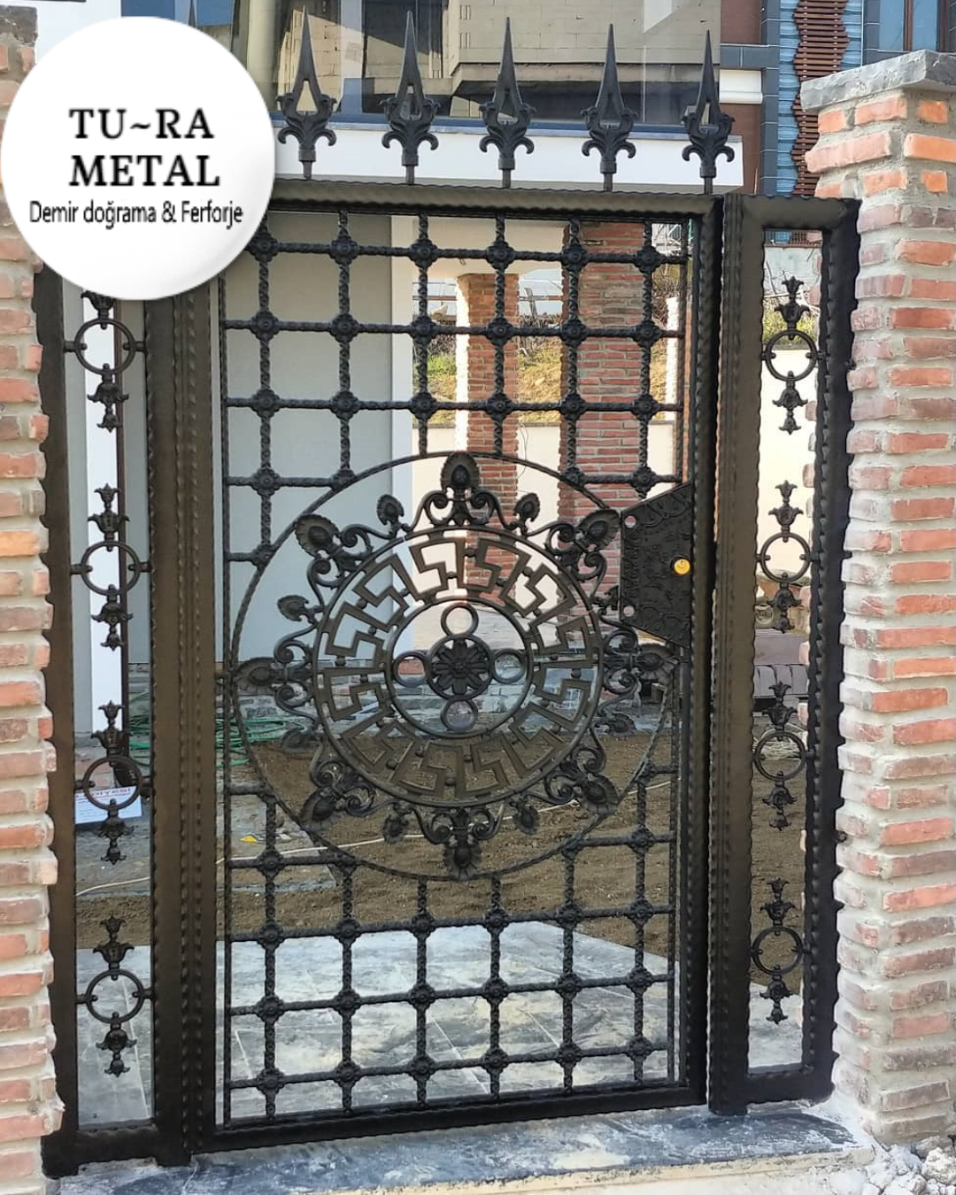 BAHÇE KAPILARI B-3002