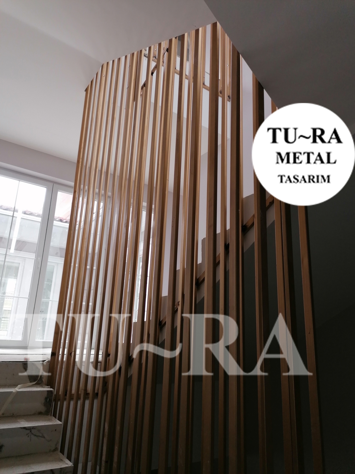 MERDİVEN KORKULUK MK-6008