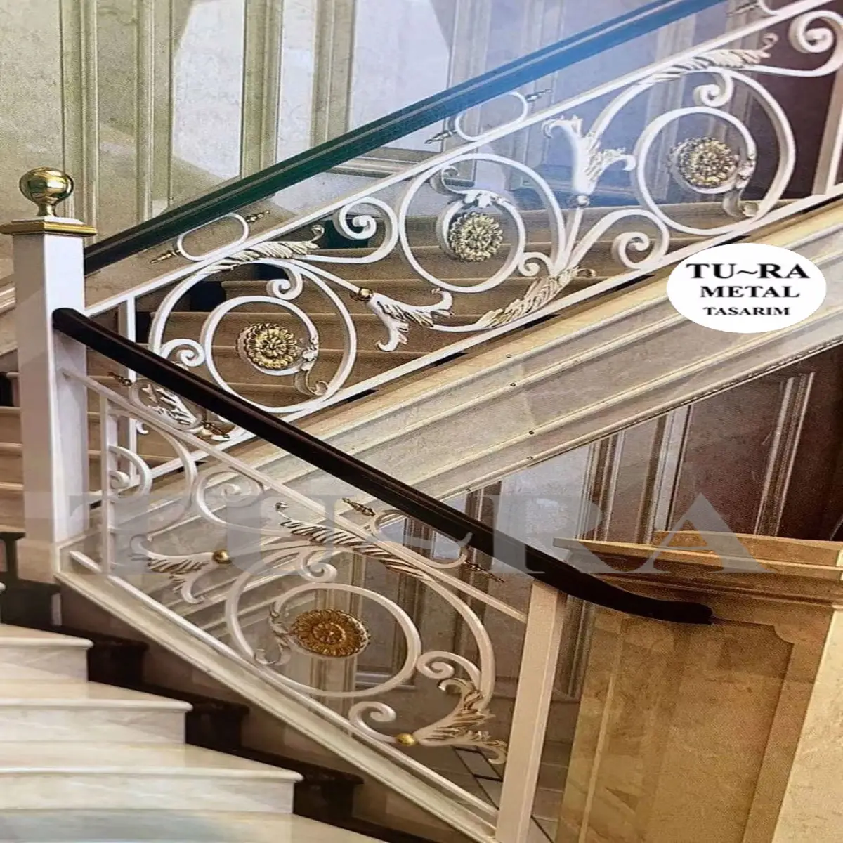 MODERN FERFORJE MERDİVEN KORKULUKLARI