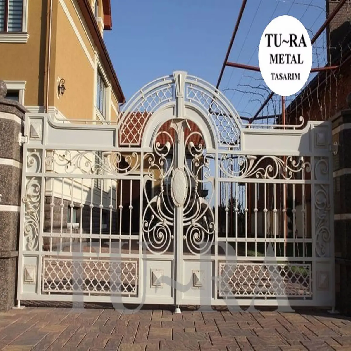 MODERN GARAJ KAPISI MODELLERİ