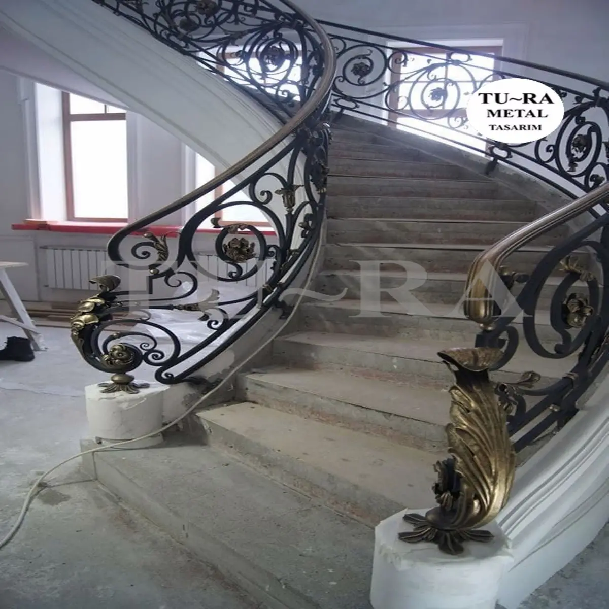 MODERN MERDİVEN KORKULUKLARI