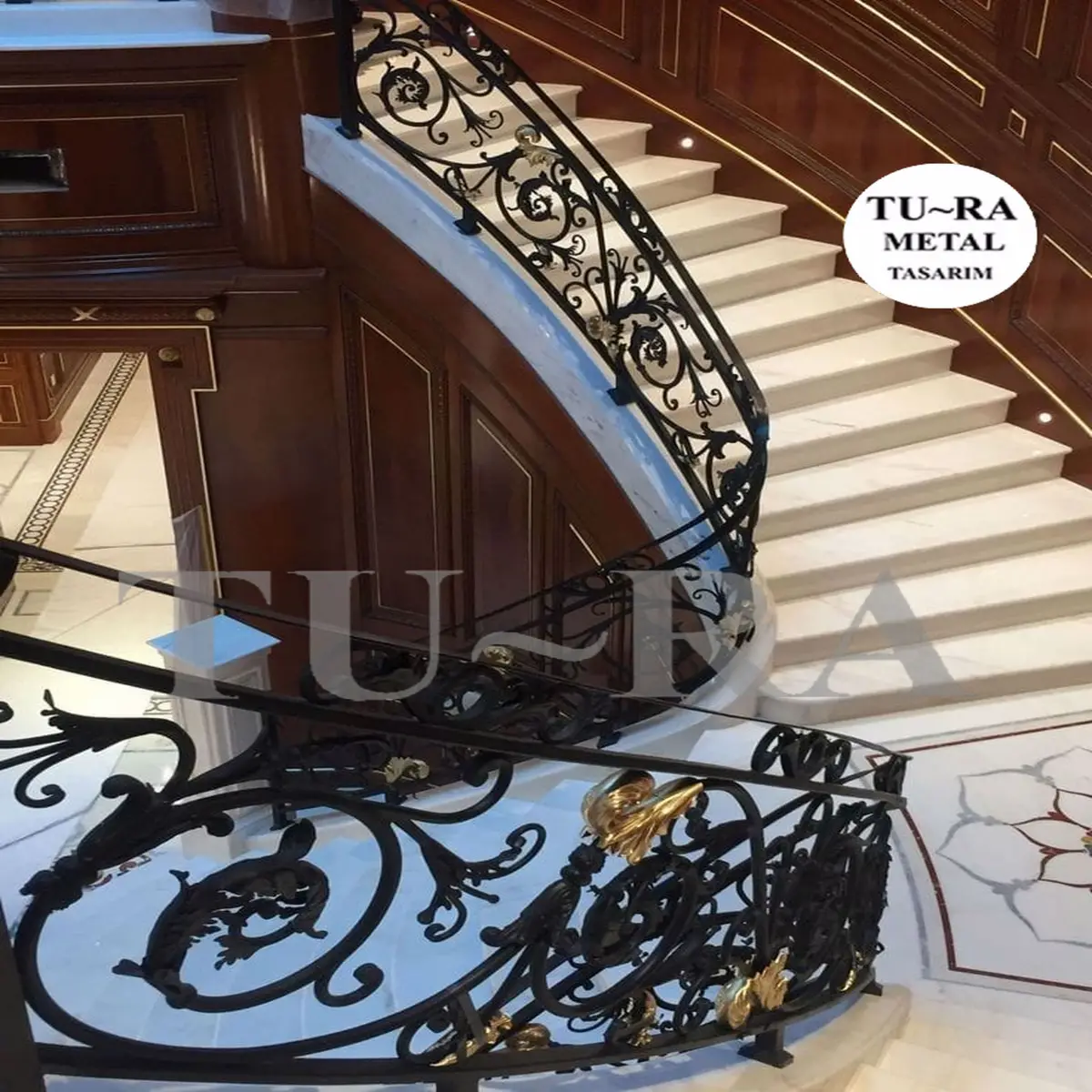 MODERN MERDİVEN KORKULUKLARI