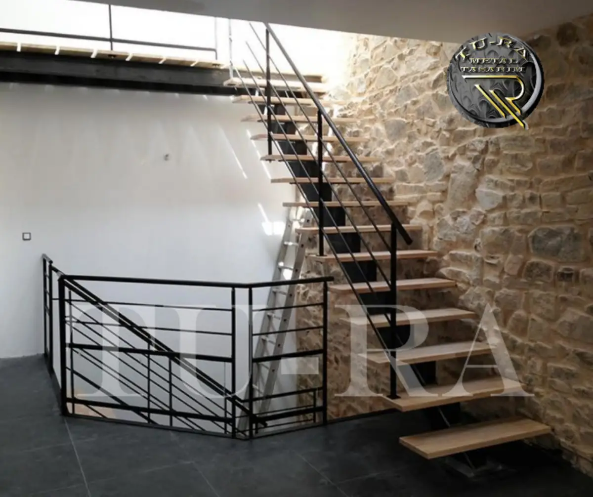 DEMİR MERDİVEN MODELLERİ