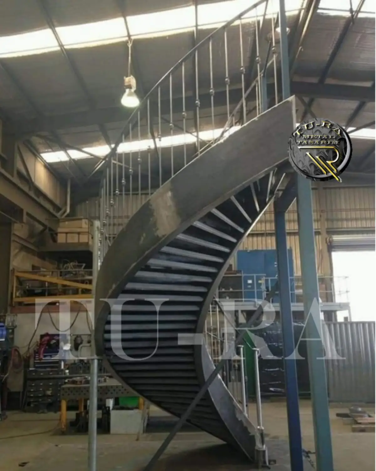 DEMİR MERDİVEN MODELLERİ