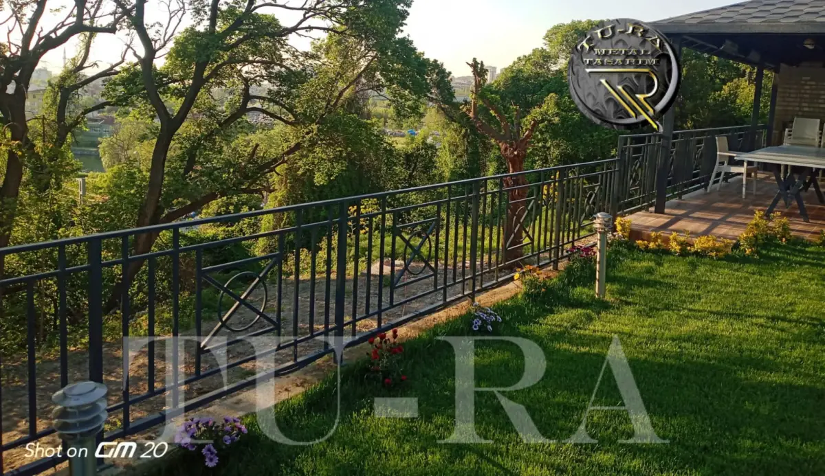 DUVAR ÜSTÜ KORKULUK MODELLERİ