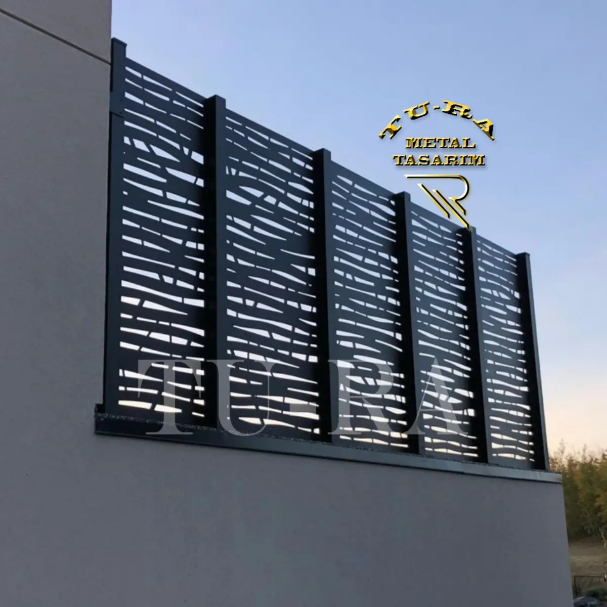 DUVAR ÜSTÜ KORKULUKLAR