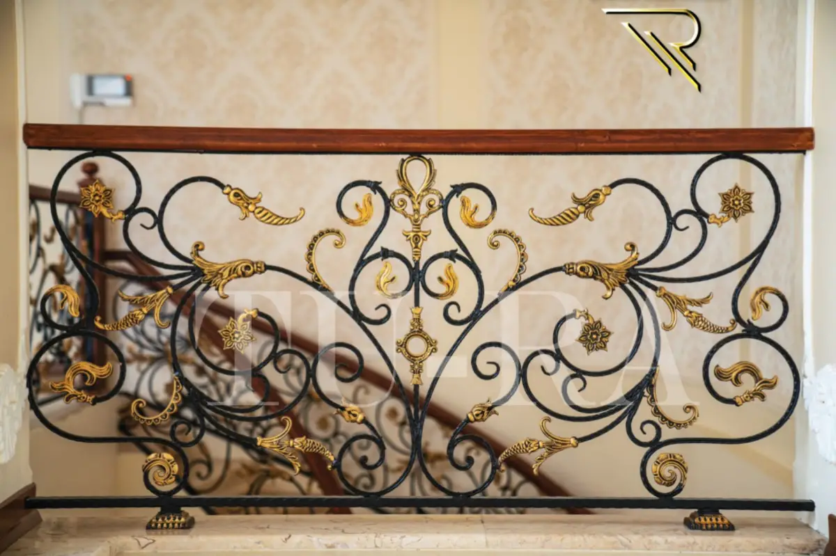 MERDİVEN KORKULUKLARI