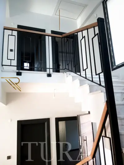 MERDİVEN KORKULUKLARI