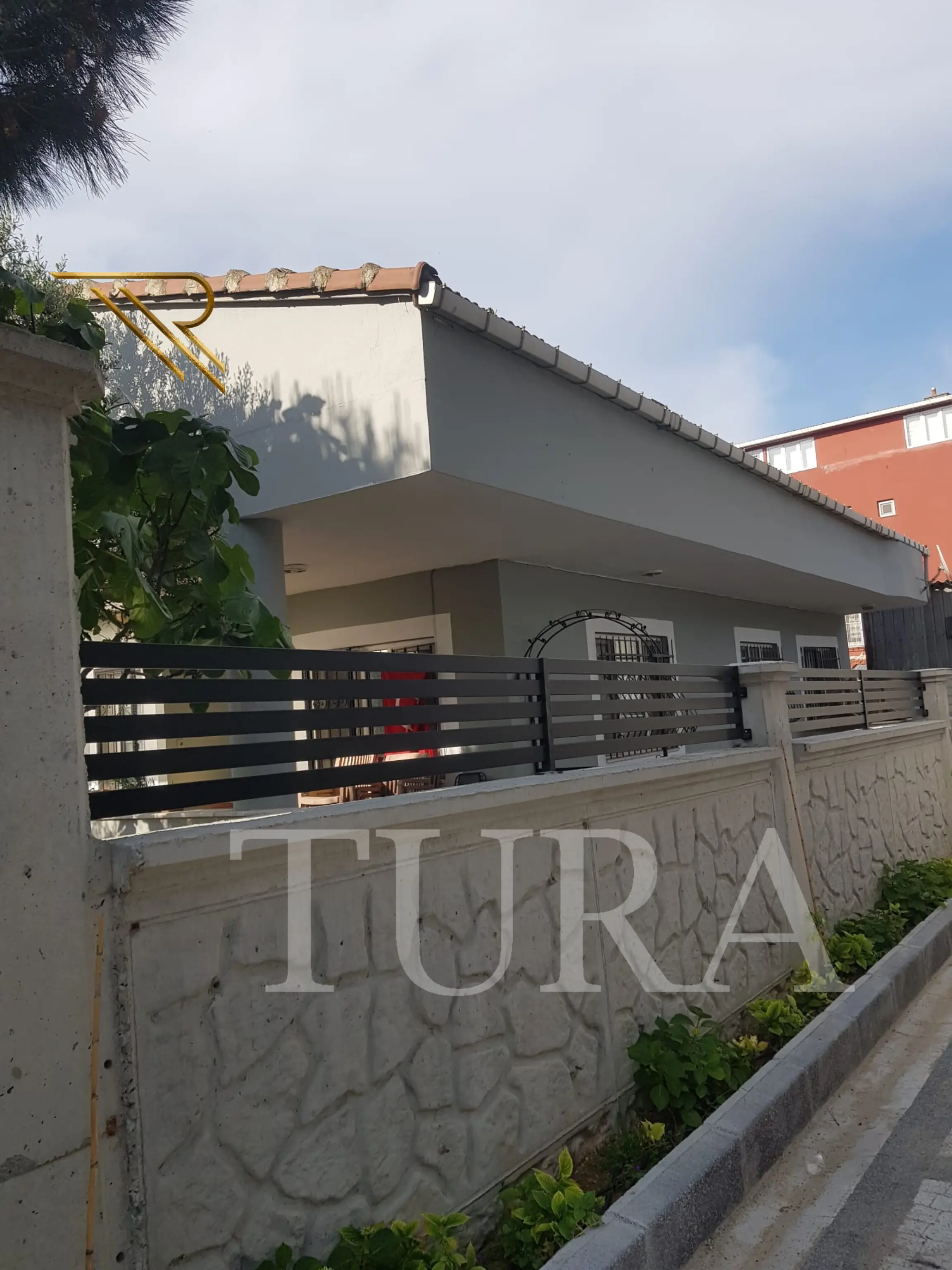 Duvar Üstü Korkuluk Modelleri