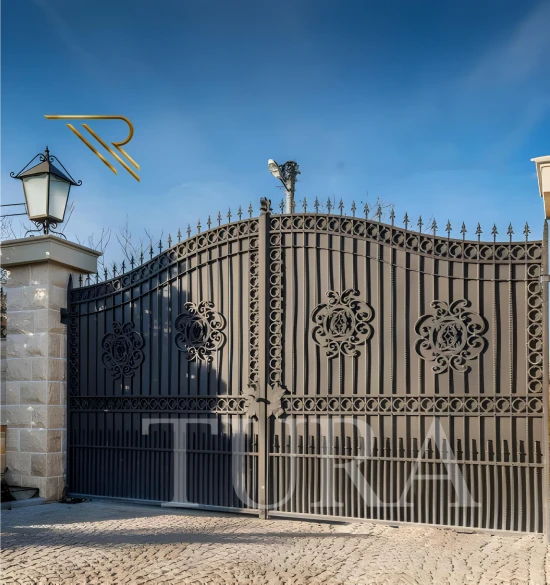 Ferforje villa kapıları