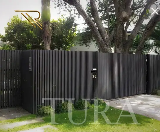 Modern villa kapıları