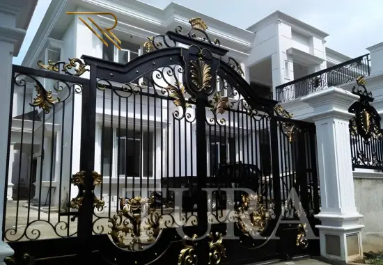 Ferforje villa kapıları
