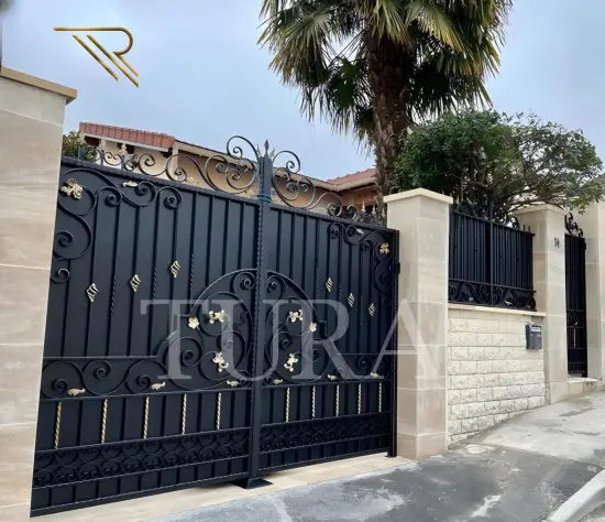 Ferforje villa kapıları