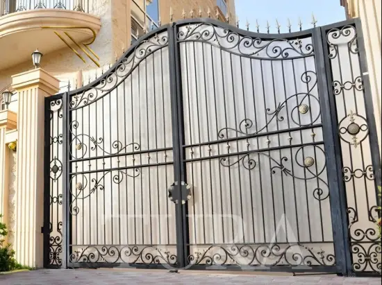 Ferforje villa kapıları