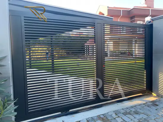 Modern villa kapıları 