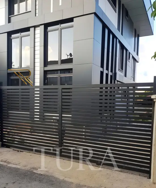 Modern villa kapıları 