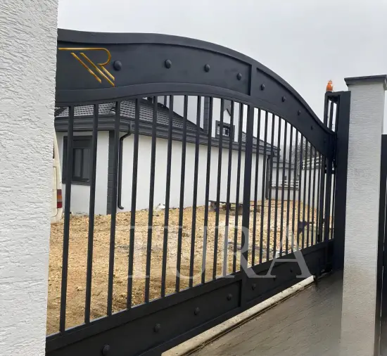 Ferforje villa kapıları