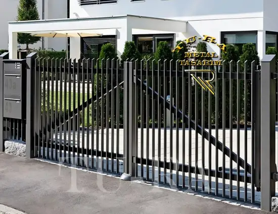 Modern villa kapıları 