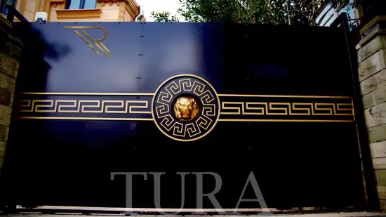 Modern villa kapıları 