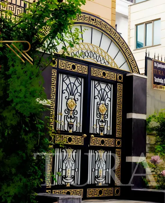 Ferforje bahçe kapıları