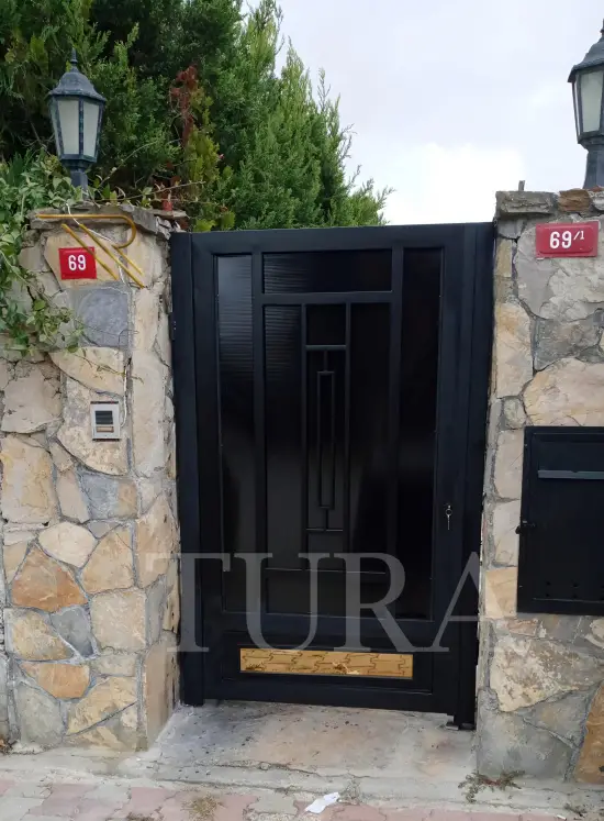 Modern bahçe kapıları