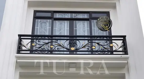 Balkon korkuluk