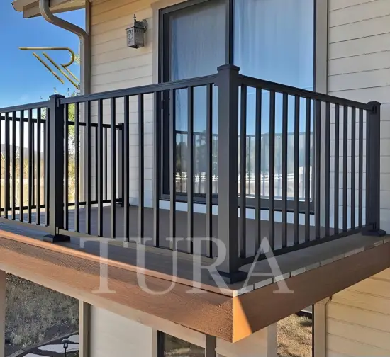 Modern balkon korkuluk