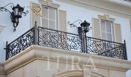 Balkon korkuluk