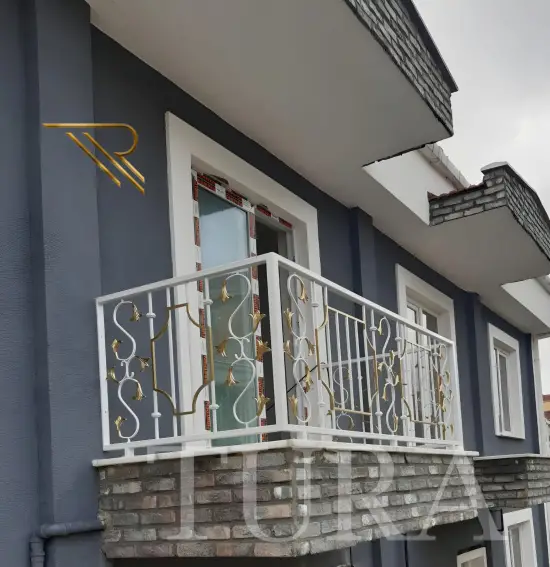 Balkon korkuluk