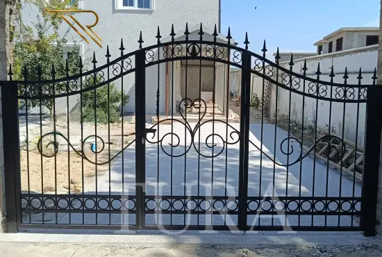 Ferforje bahçe kapıları