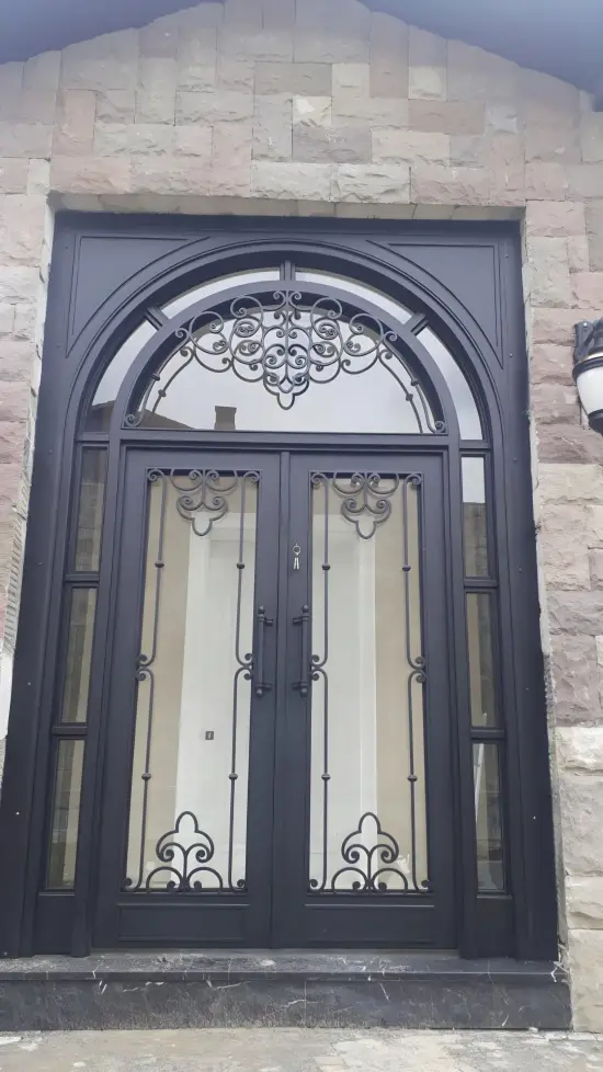 Villa giriş kapıları