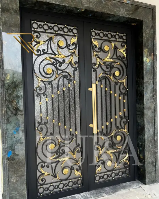 Ferforje villa kapıları