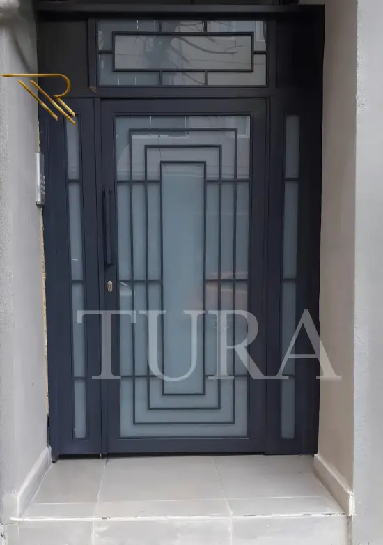 Ferforje apartman kapıları