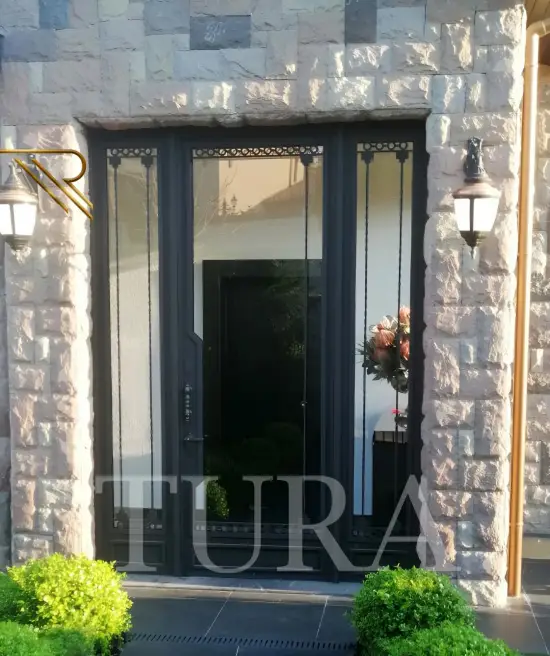 Villa giriş kapıları
