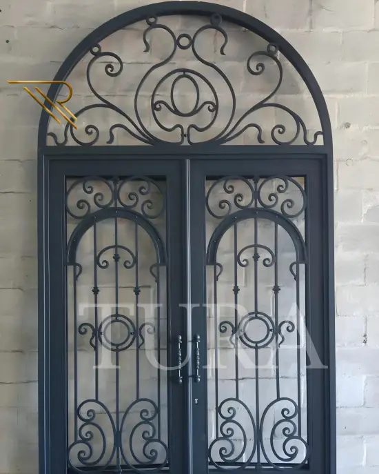 Ferforje apartman kapıları