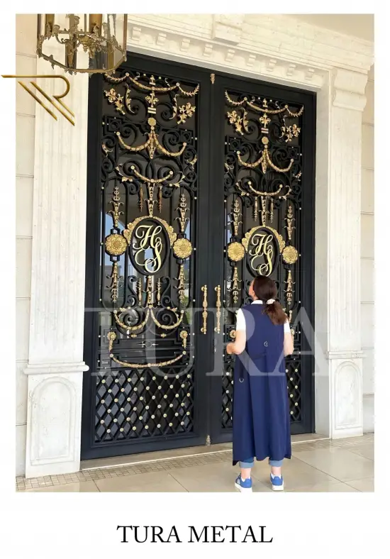 Ferforje villa kapıları