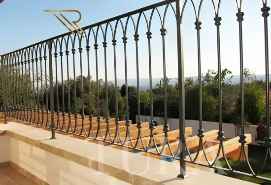 Balkon korkuluk