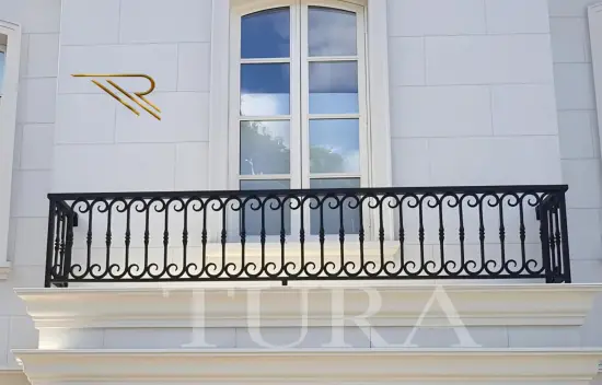 Balkon korkuluk