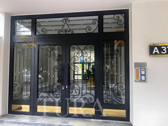 Ferforje apartman kapıları