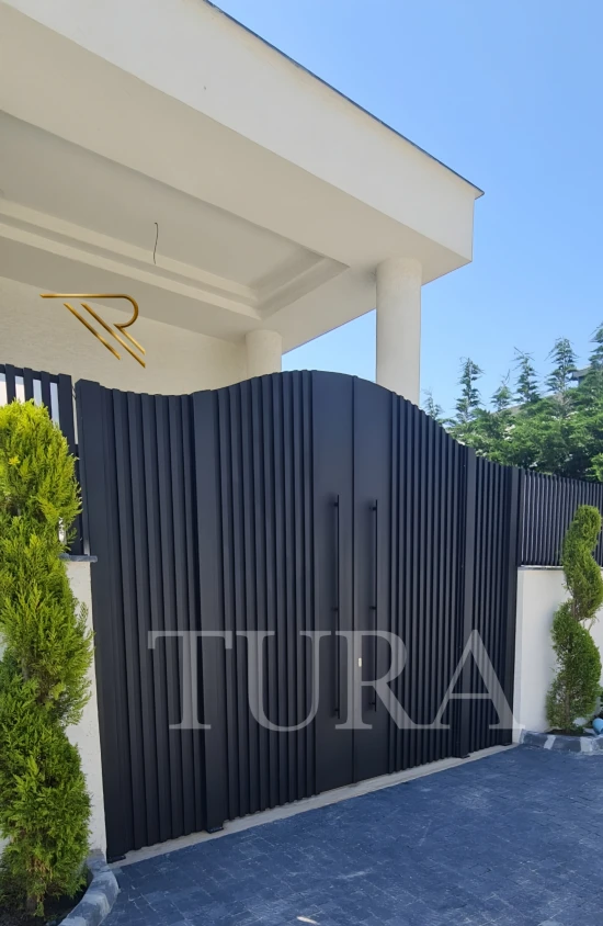Villa bahçe kapıları 
